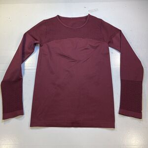 FABLETICS ATHLETIC WEAR SHIRT Womens M Musetta Seamless Long Sleeve Top Maroon